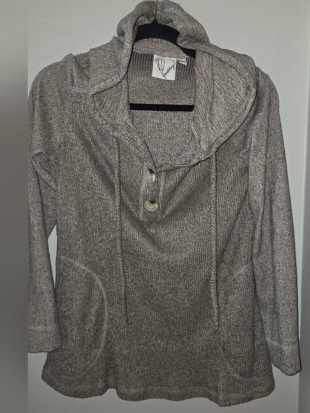 Janet Chung Heathered Gray Knit Hoodie Sweater Cozy Soft Chunky Medium